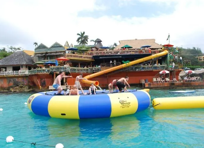 Hospitality Expert Bts 6 Pool Bar * Montego Bay